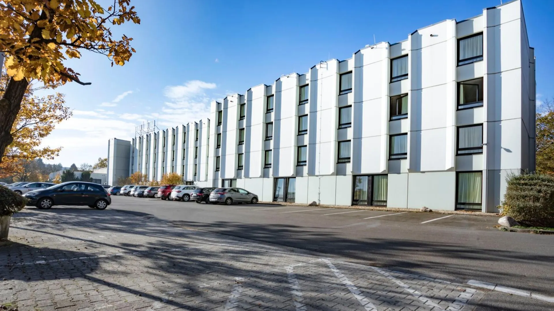 Select Hotel Hamburg Nord 4*,